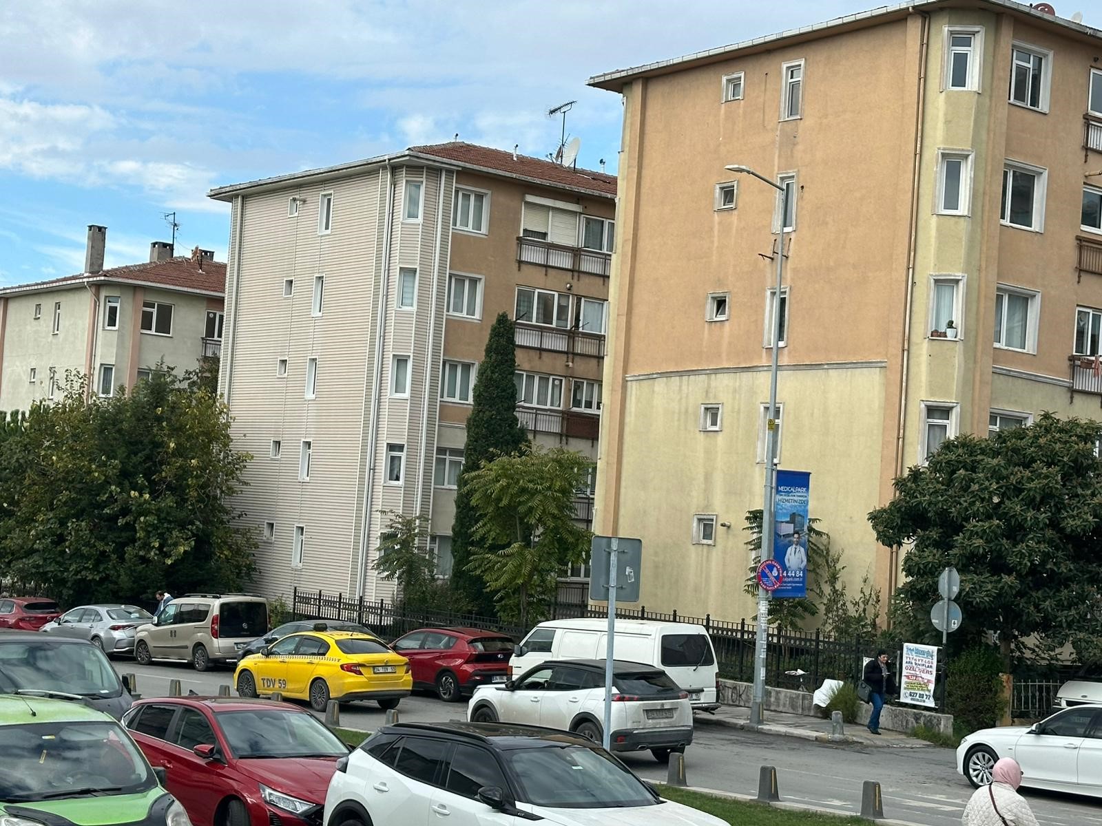 •	ÖĞRETMENLER SİTESİ (ALİBEY KÖY AKŞEMSETTİN MAH.) KENTSEL DÖNÜŞÜM PROJE ALANI 